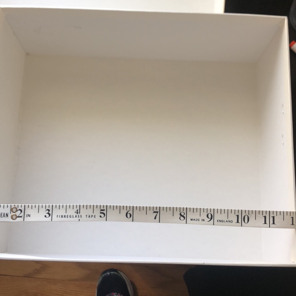 Valentino Indian Shoe Box!! - Picture 6 of 7